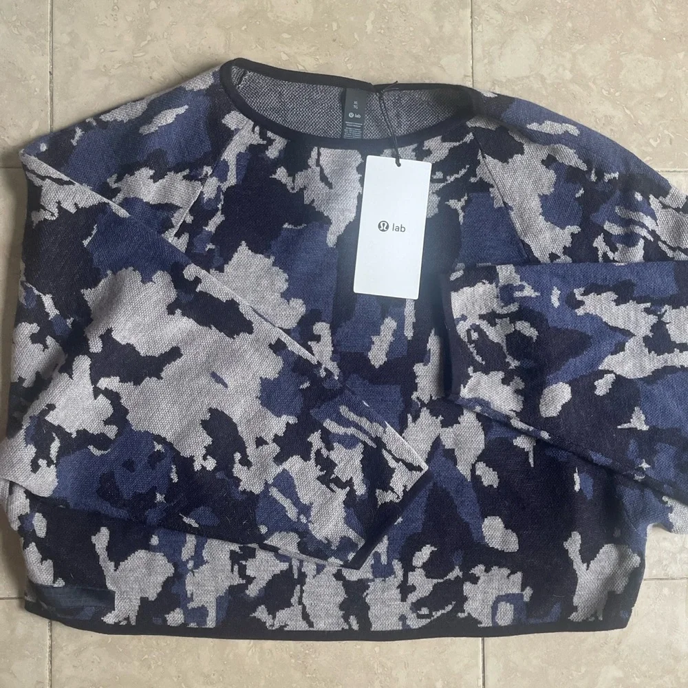 NWT🖤Lululemon Lab Merino Wool Knit Oversized Crop Sweater XL - Picture 5 of 6